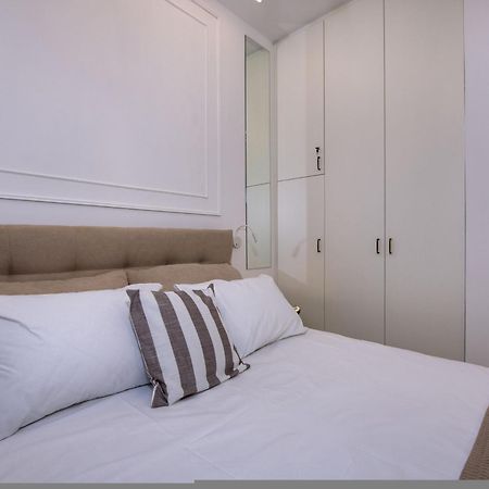 Cherry Central Luxury Suites Ханья Экстерьер фото