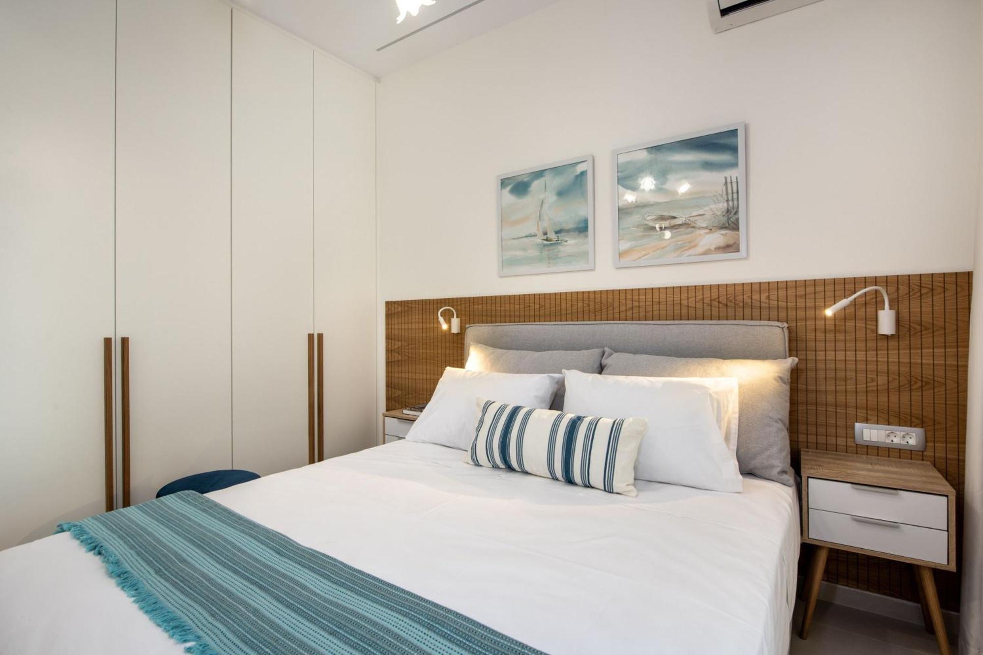 Cherry Central Luxury Suites Ханья Экстерьер фото