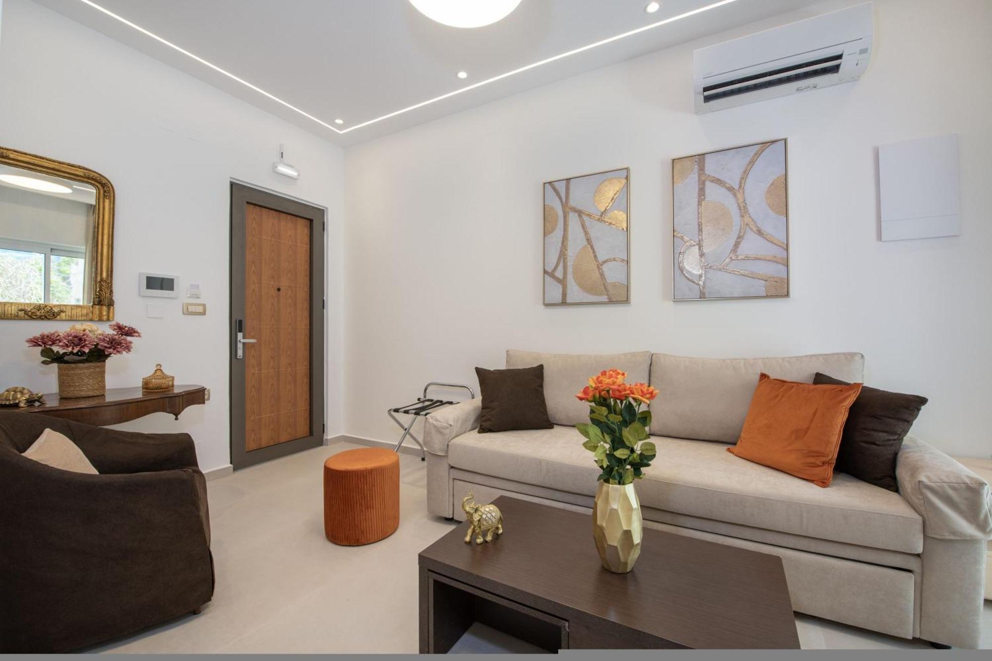 Cherry Central Luxury Suites Ханья Экстерьер фото